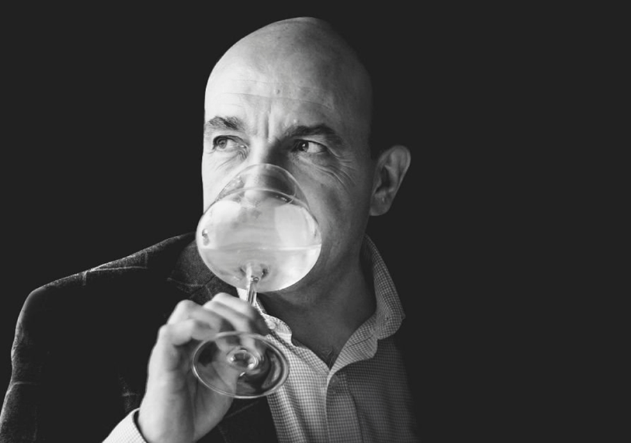 Un coffret pour l’éternité: Léoville Poyferré s’engage avec “Infiniment” - Léoville Poyferré